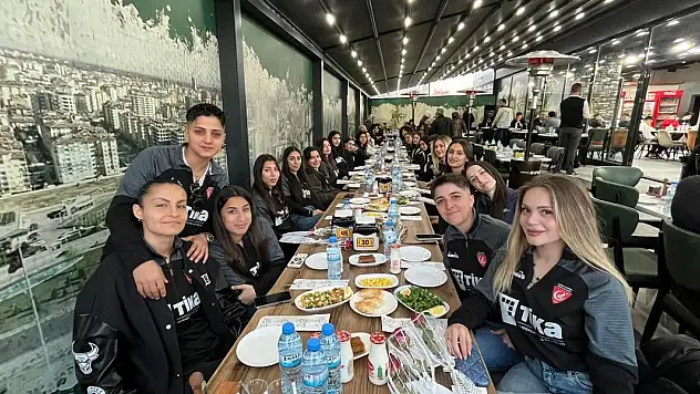 Genç Ülküm Spor Kulübü İftarda Buluştu