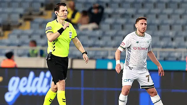 Gençlerbirliği - Konyaspor maçının hakemi açıklandı! Bi sen eksiktin Meler!