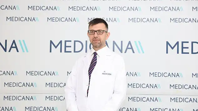 Göğüs Ağrısının Nedeni Kalp Değil Reflü Olabilir!