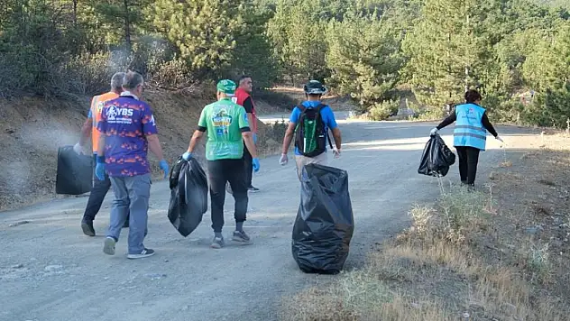 Gökçehüyük Barajında çevre temizliği yapıldı