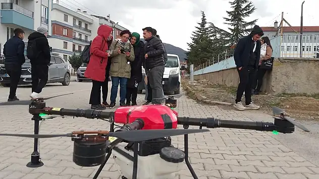 'Gökyüzünden tarıma dokunuş, Akşehir'in İHA-1 pilotları' projesi başladı