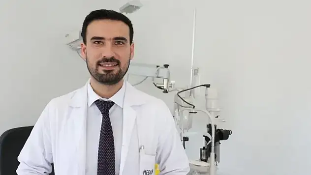 Göz kuruluğu ve göz hastalıklarında tedavi yöntemleri önemli