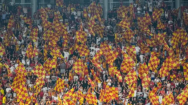 Göztepe'nin sekiz tribün bloğuna Konyaspor maçı öncesi kart bloke cezası
