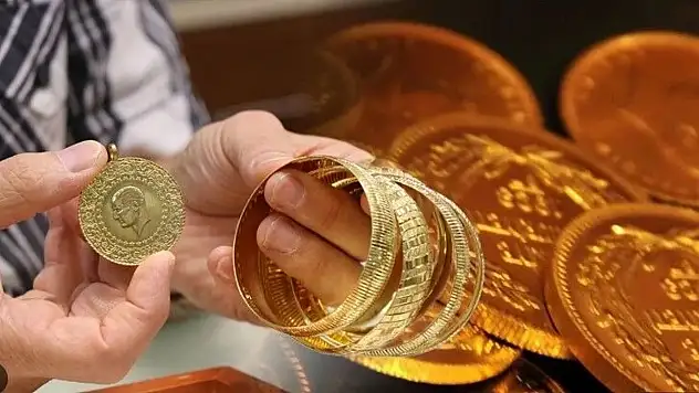 Gram altın düşüşte, gümüş sınırda! Çeyrek, yarım, tam altın Konya'da kaç TL? İşte altın ve gümüş fiyatları...