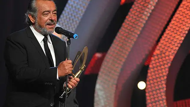 Güneri Cıvaoğlu hayatını kaybetti
