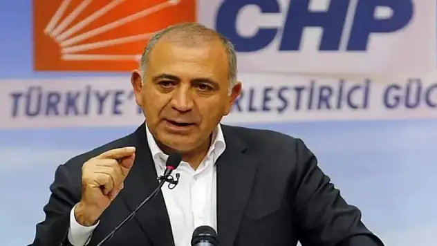 Gürsel Tekin kimdir? Hangi görevlerde bulundu?