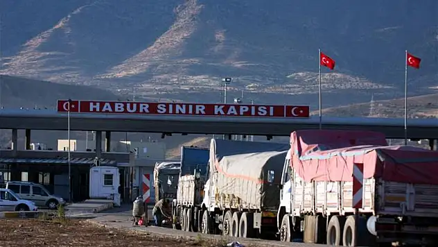 Habur Gümrük Kapısında 2026 yılının günlük tır çıkış rekoru kırıldı