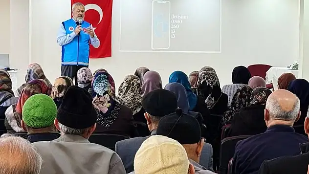 Hacı adaylarına seminer verildi