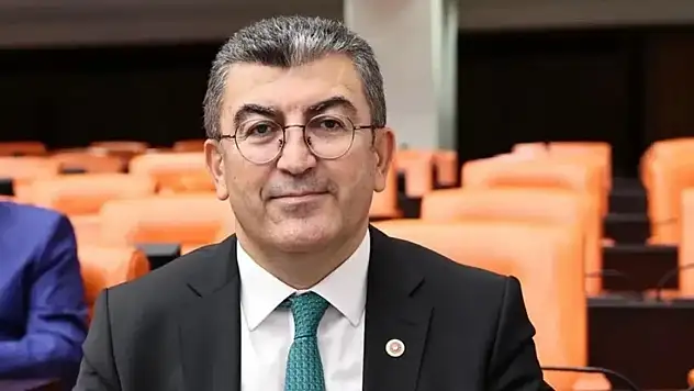 Hasan Ekici'den 28 Şubat mesajı: 'Millet vesayete boyun eğmez'