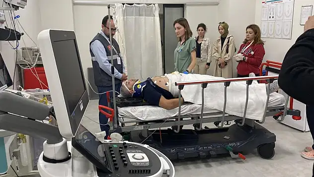 Hastanede trafik kazası tatbikatı yapıldı