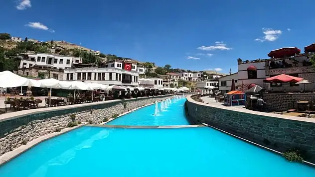 Havalar ısınınca herkes oraya akın etmeye başladı. Konya'nın en serin köşesi
