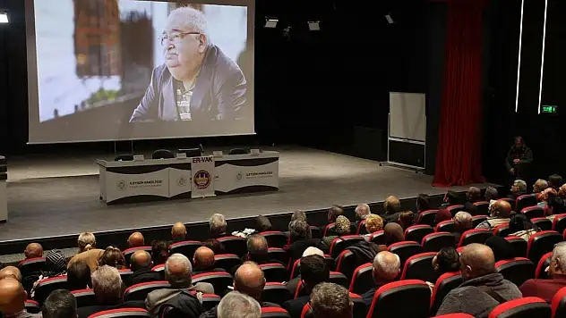 Hemşerileri Türk basınının duayen ismi Hasan Pulur'u unutmadı