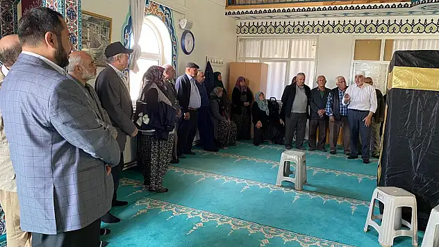 Hüyük'te hacı adaylarına uygulamalı eğitim verildi