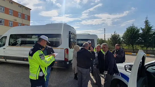Hüyük'te okul servisleri denetlendi