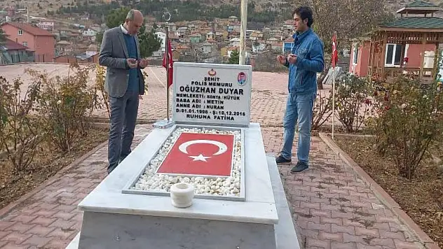 Hüyük'teki şehit mezarları Şehitlik Yönetmeliği'ne göre yenilenecek
