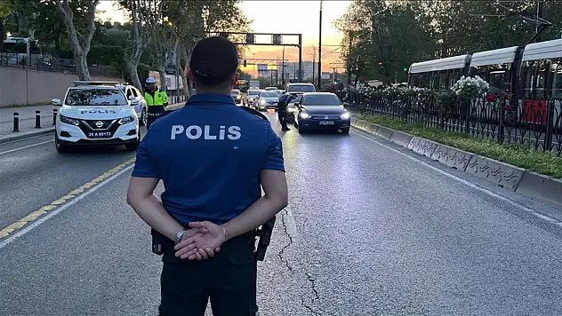 Huzur İstanbul uygulamasında 873 kişi gözaltına alındı
