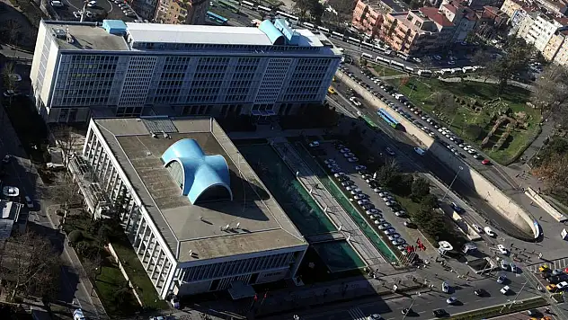 İBB'deki 'veri sızdırma' soruşturmasında 4 şüpheli hakkında gözaltı kararı