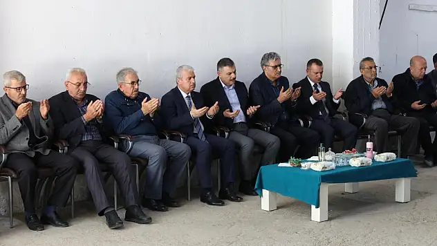 İçişleri Bakanı Çiftçi'den eski milletvekili Recep Konuk'a taziye ziyareti