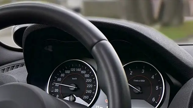 İkinci el araç satışlarında kilometre dolandırıcılığının önüne geçiliyor