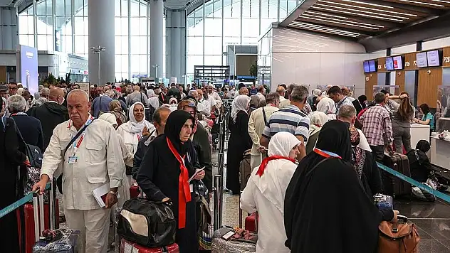İlk hac kafilesi 9 Mayıs'ta yola çıkacak