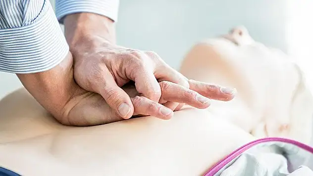 İlk yardımda doğru bilinen yanlışlar ciddi tehlike oluşturabiliyor