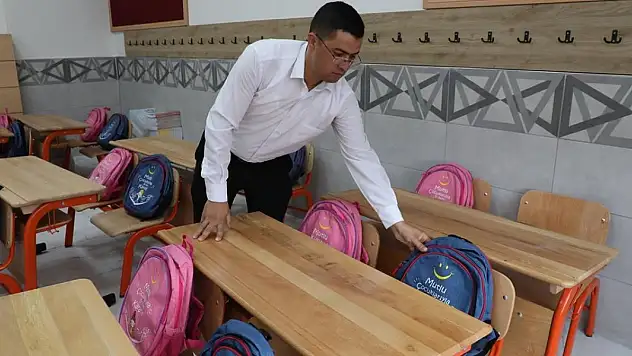 İlkokula başlayan öğrencilere eğitim malzemesi desteği