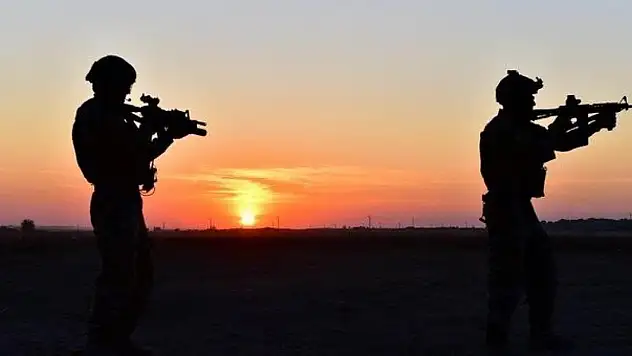 Irak ve Suriye'nin kuzeyinde 7 terörist etkisiz hale getirildi