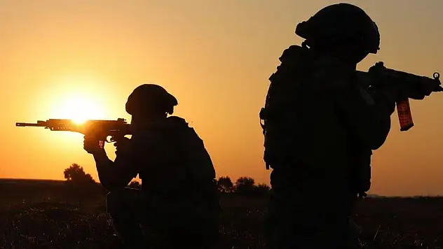 Irak'ın kuzeyinde 2 PKK'lı terörist etkisiz hale getirildi