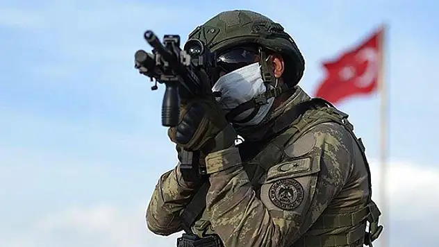 Irak'ın ve Suriye'nin kuzeyinde 15 PKK'lı terörist etkisiz hale getirildi