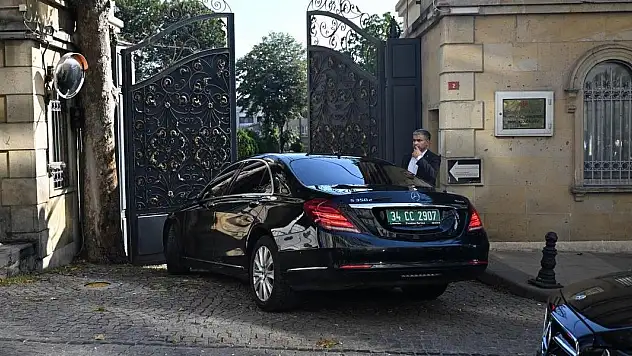 İran ve Avrupa ülkeleri, nükleer görüşmeler için İstanbul'da buluştu