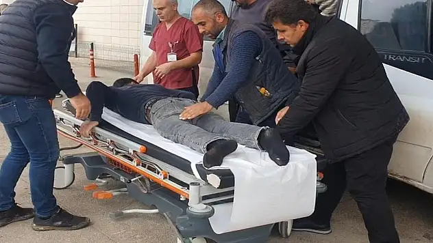 İşçilerin üzerine çelik halat düştü: 2 yaralı