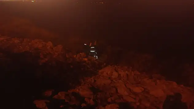 Isparta - Konya karayolunda kaza! Araç göle yuvarlandı