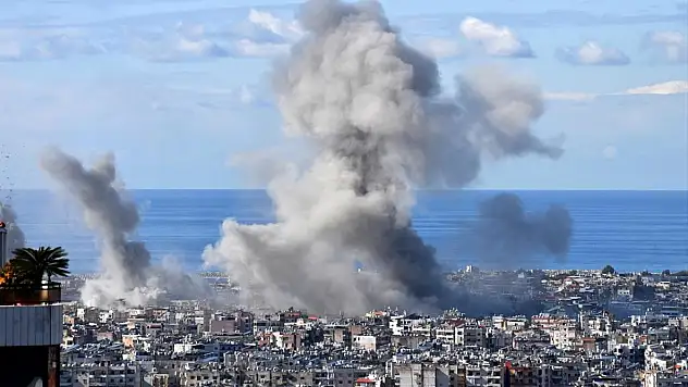 İsrail'den Beyrut'a Hava Saldırısı: 3 Kişi Hayatını Kaybetti