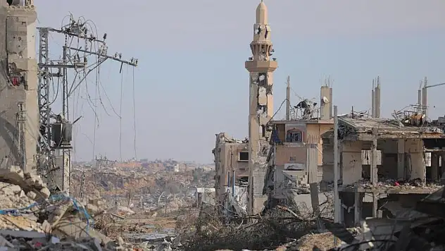 İsrail'in Gazze'ye saldırılarında can kaybı 52 bin 760'a çıktı