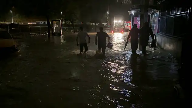 İstanbul'da acı olay: Su birikintisi 14 yaşındaki çocuğun sonu oldu!