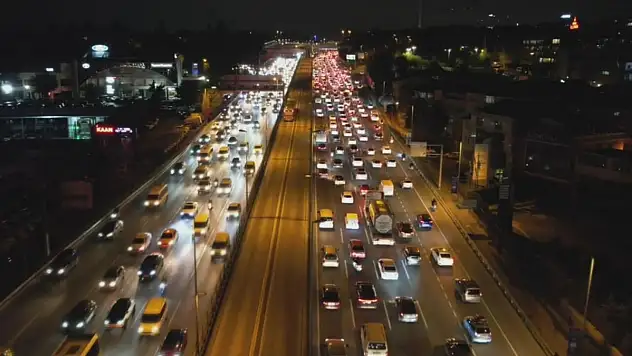 İstanbul'da trafik yoğunluğu yüzde 85'e ulaştı