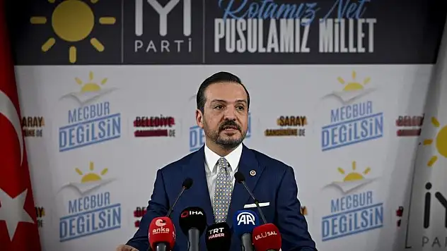 İyi Parti sözcüsü Kürşad Zorlu, partisinden istifa etti