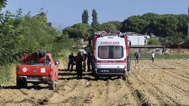 İzmir'de eğitim uçağı düştü! Pilot hayatını kaybetti!