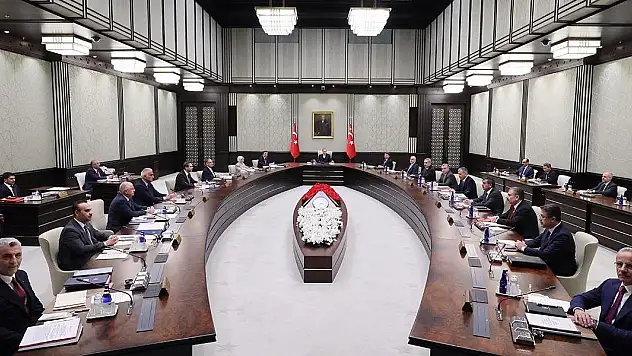 Kabine bugün toplanıyor