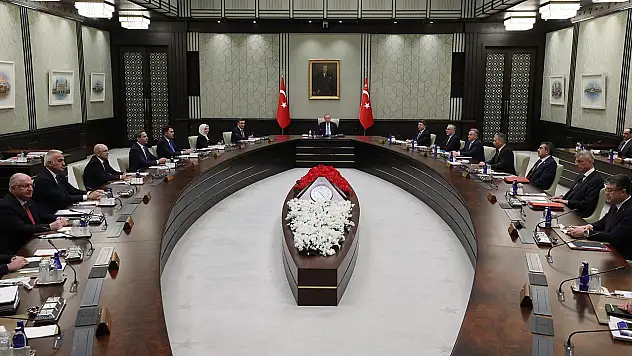 Kabine yoğun gündemle toplandı!