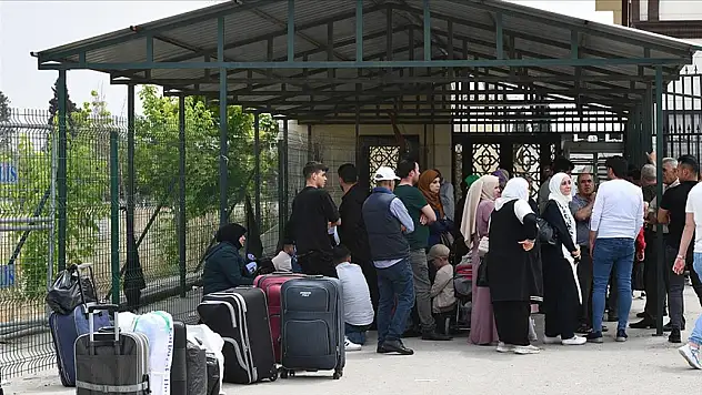 Kaç Suriyeli ülkesine geri döndü? Bakanlık açıkladı!
