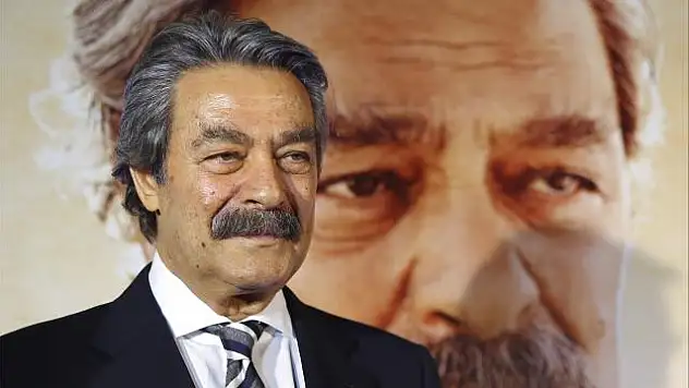 Kadir İnanır hayatını kaybetti