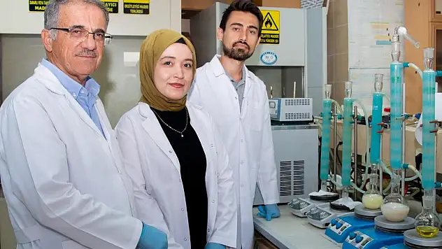Kanser tedavisinde yan etkileri azaltan akıllı ilaç projesi