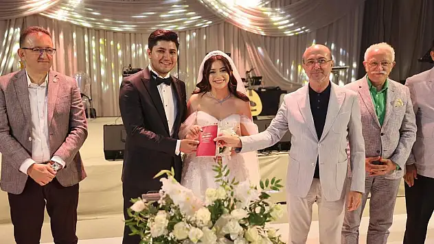 Kara ve Büyükbayram ailelerinin mutlu günü