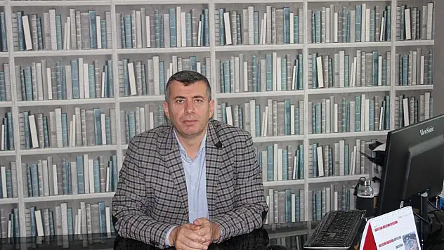 Karahan: Basın toplumun bilinçlenmişinde önemli bir köprü işlevini yerine getiriyor