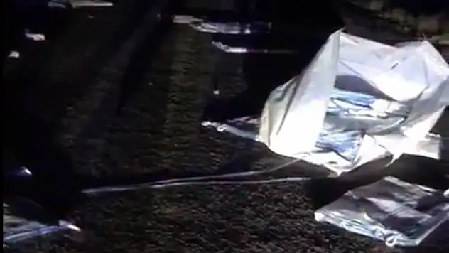 Karapınar'da çuval yüklü tırdan yola saçılanlar trafiği aksattı