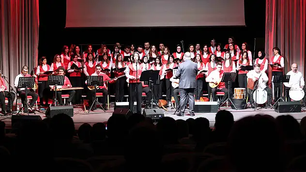 Karatay'da Çanakkale Destanı türkülerle yeniden yazıldı!