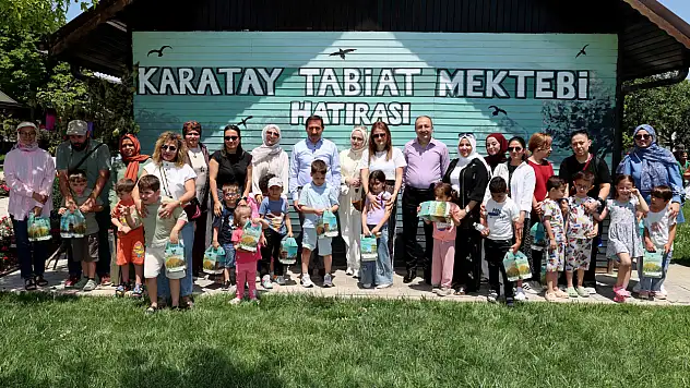 Karatay'da çocuklar hem eğlendi hem de üretti