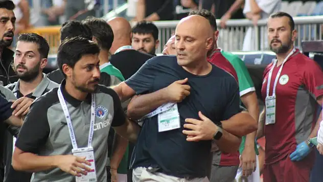 Kasımpaşa - Konyaspor maçında oyundan atılmıştı! Sami Uğurlu'ya büyük ceza!