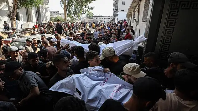 Katil İsrail 12 Filistinliyi daha katletti